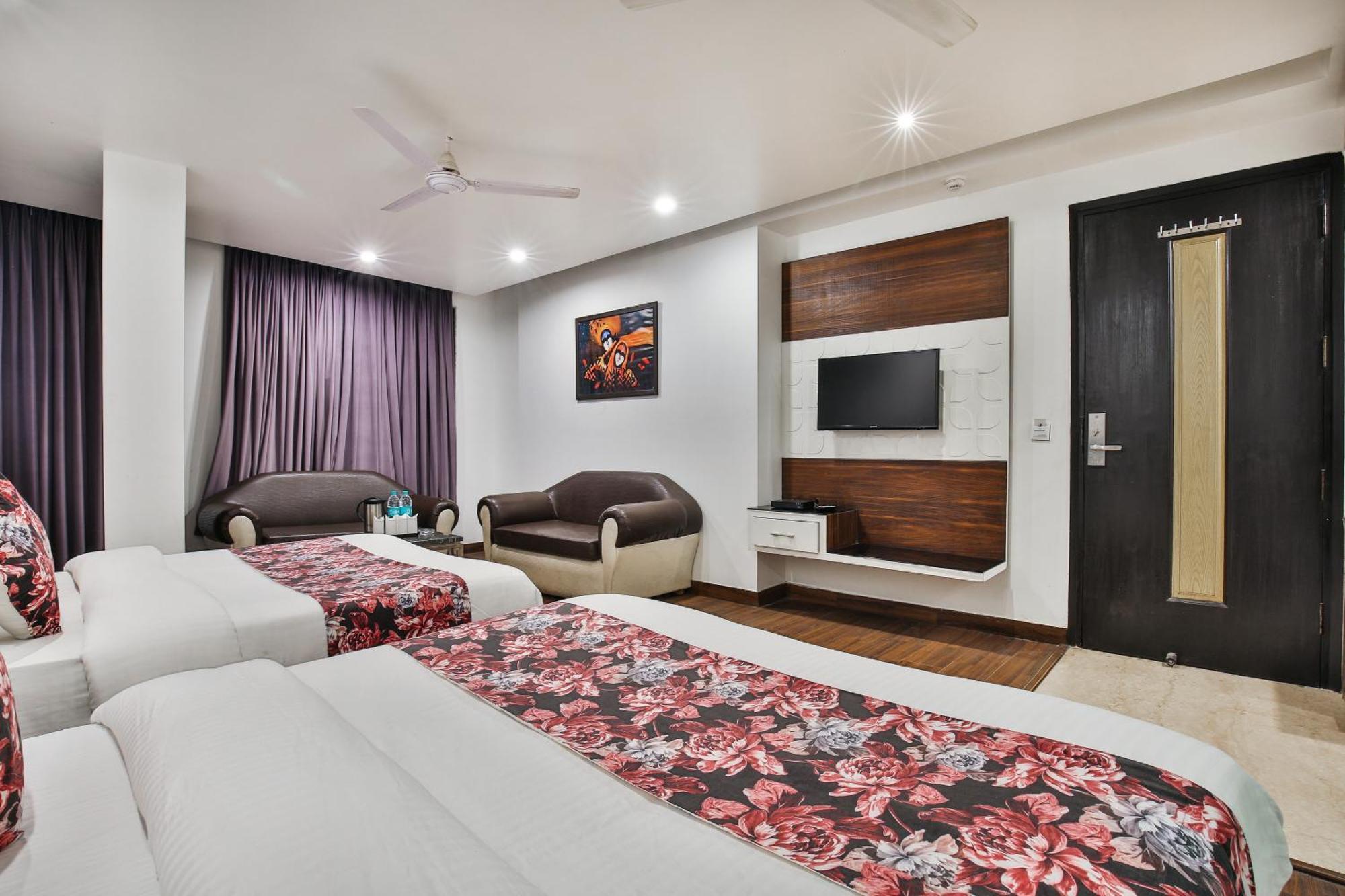 Hotel Hotel Uppal International, Near New Delhi Railway Station 4*