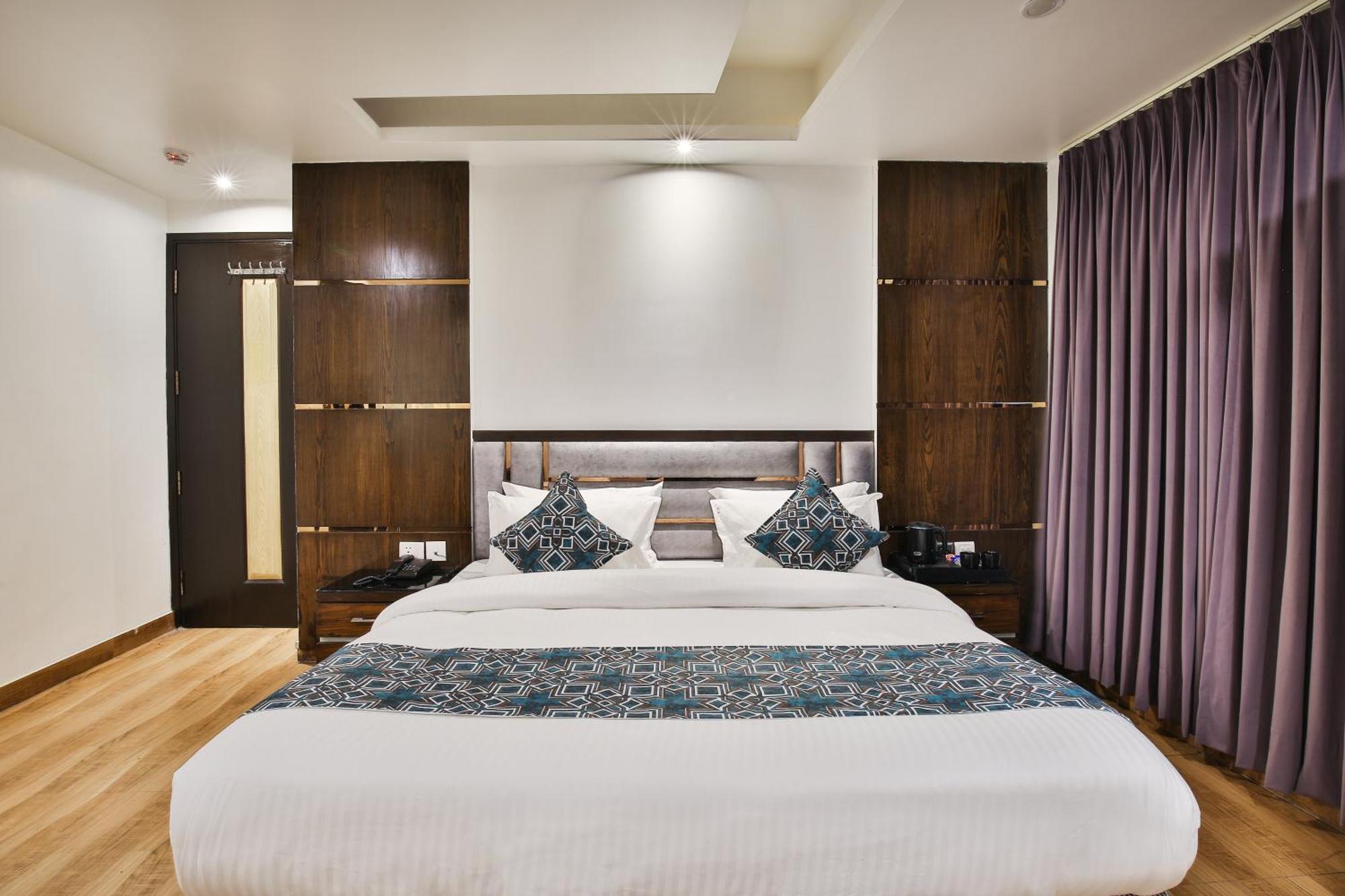 Hotel Uppal International, Near New Delhi Railway Station Hotel New Delhi