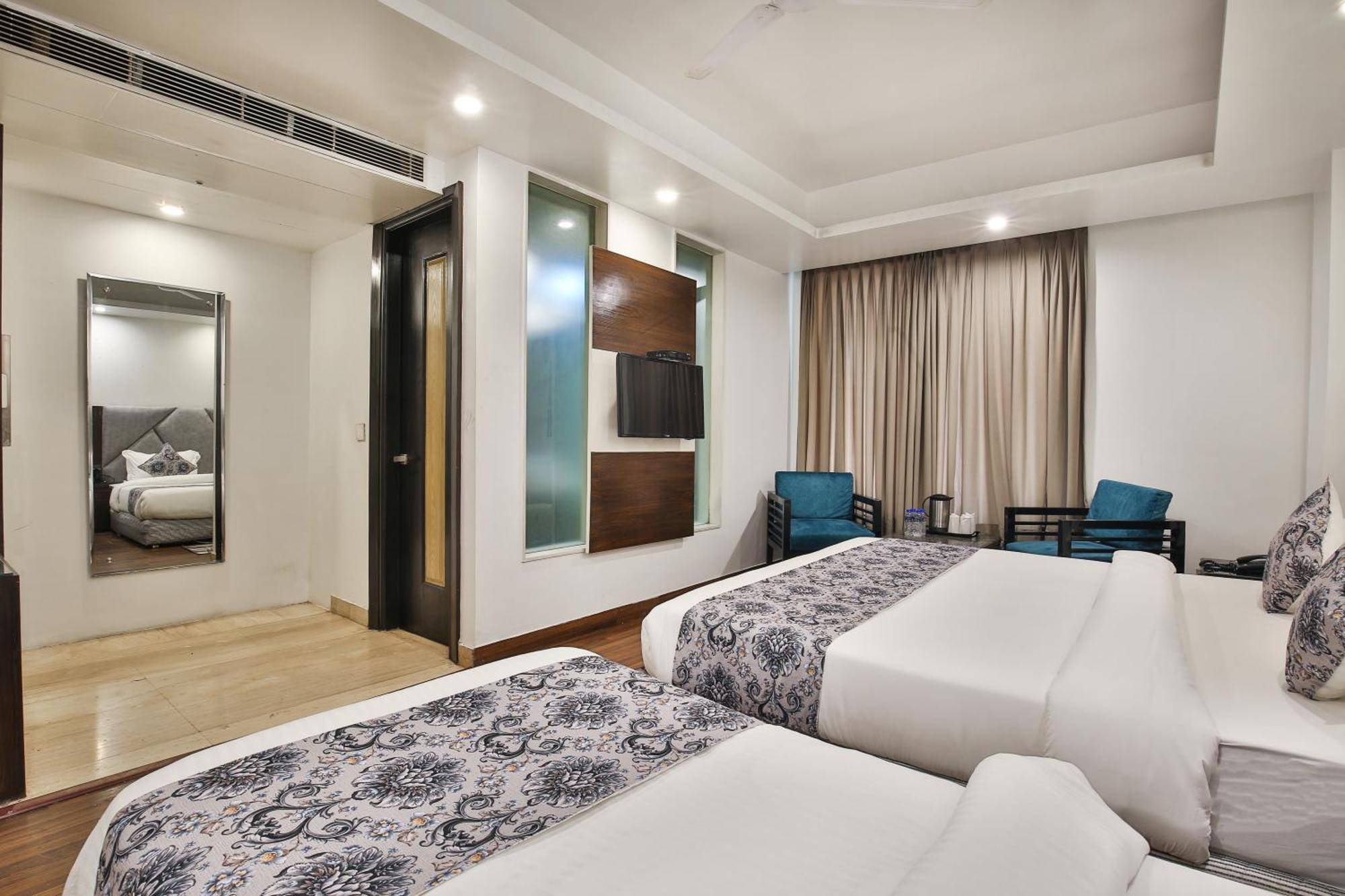 Hotel Hotel Uppal International, Near New Delhi Railway Station 4*
