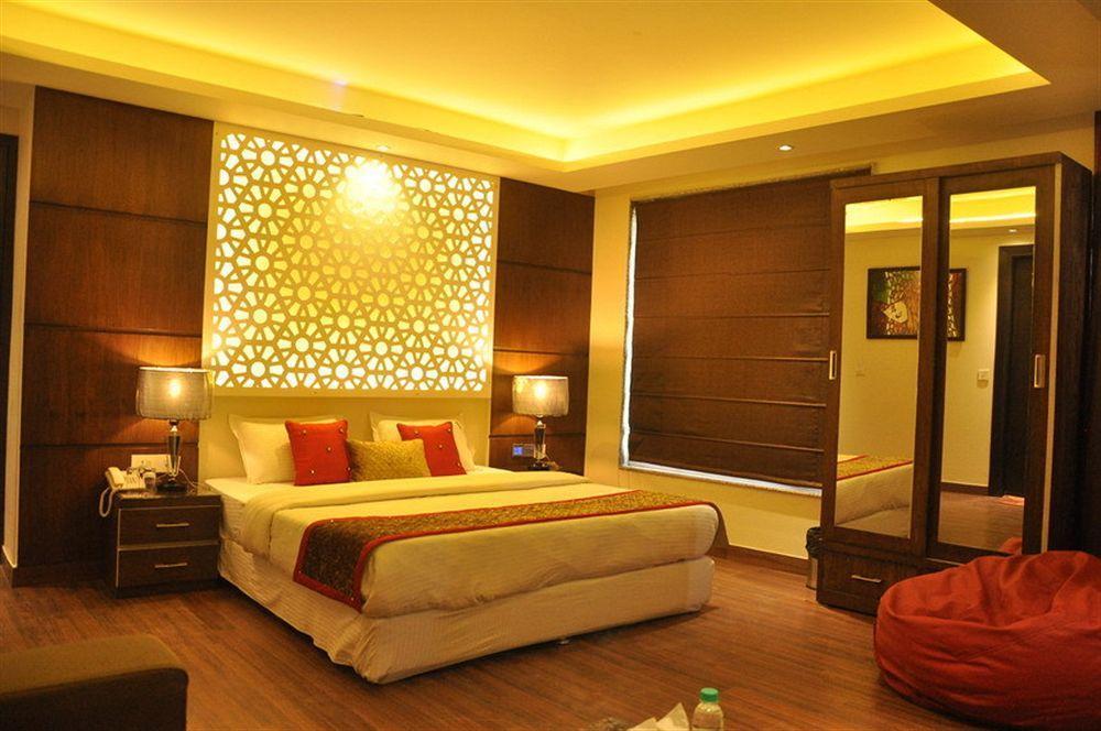Hotel Uppal International, Near New Delhi Railway Station Hotel